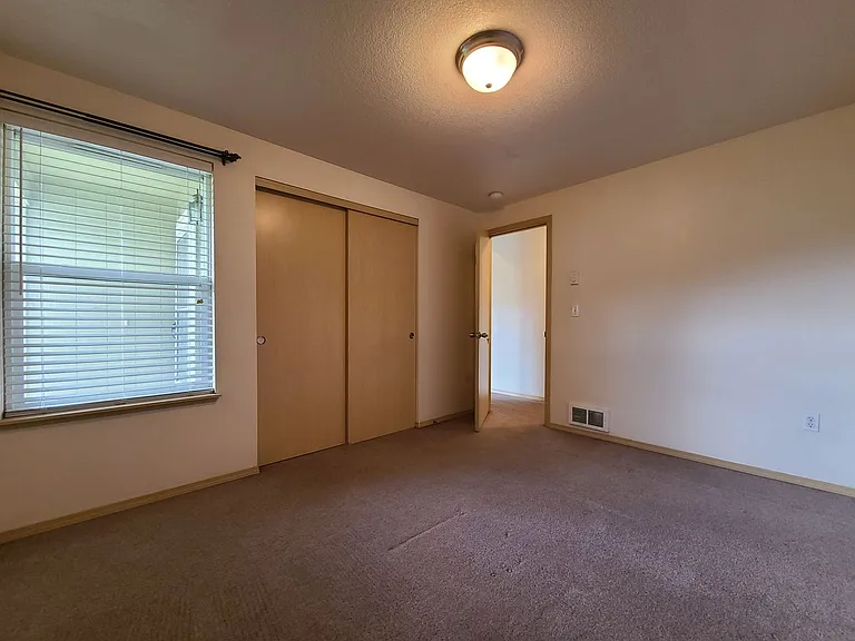115 Charles St — Photo 12