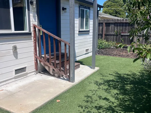1674 H St #B, Napa, CA 94559