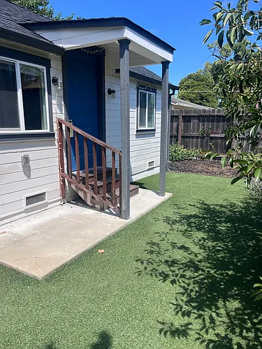 1674 H St #B Photo 1 1674 H St #B Photo 1