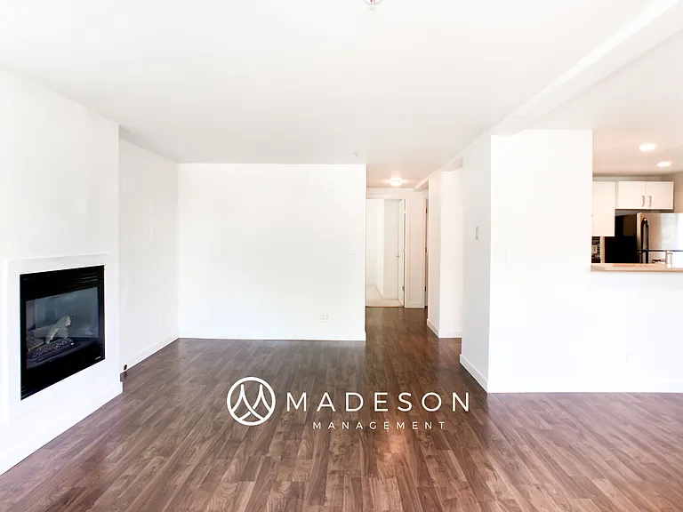 804 NW Market Street — Photo 4