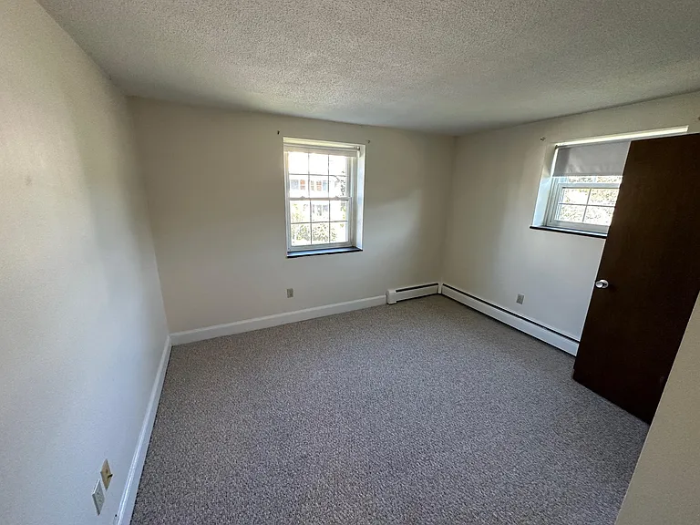 8 Brattle Dr #7 — Photo 7