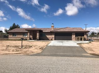 8478 Temecula Ave, Hesperia, CA 92345