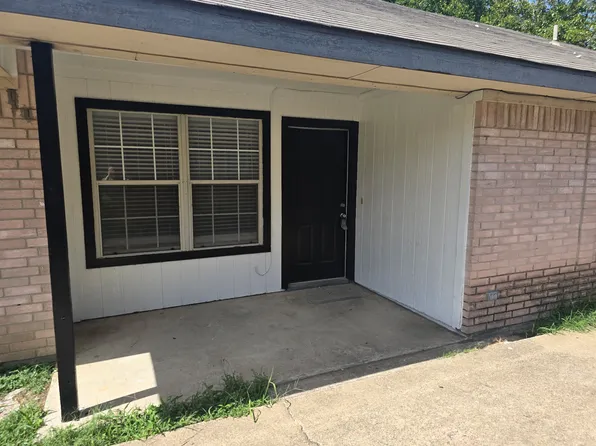 2407 Summer Place Dr, Arlington, TX 76014