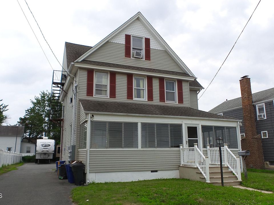 1st image of 502 Laurel Avenue