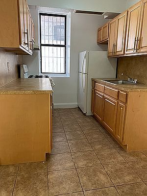 1st image of 90 Convent Ave APT 1B