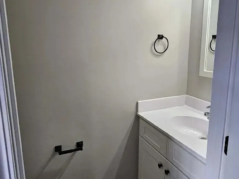 1100 Maid Marian Ln NE — Photo 21