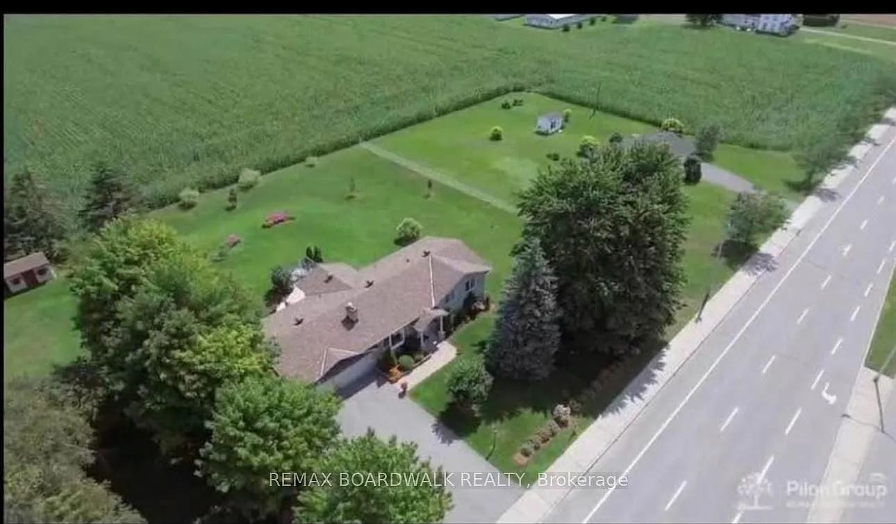 5 bed, $2,100 — Photo 1