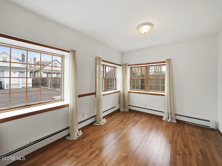 120 2nd St #BACK HOME — Photo 8