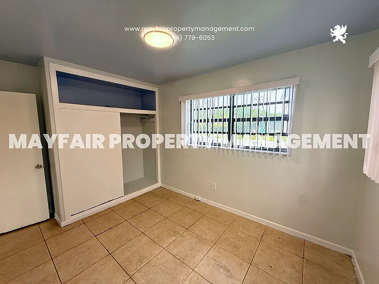 20520 NW 24th Ct — Photo 8