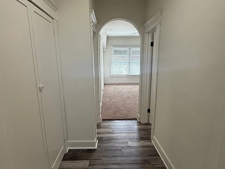 2805-2813A S Vermont Ave #2809-4 — Photo 7