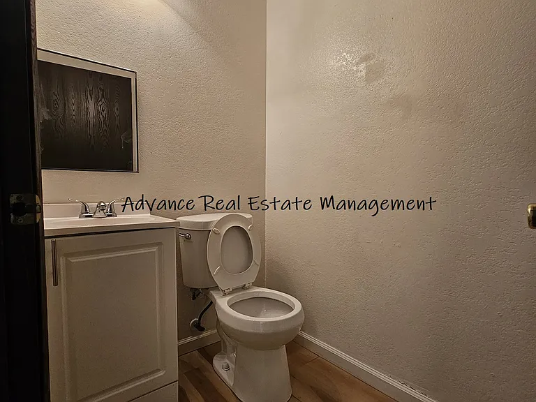 5 Eckert Ct — Photo 10