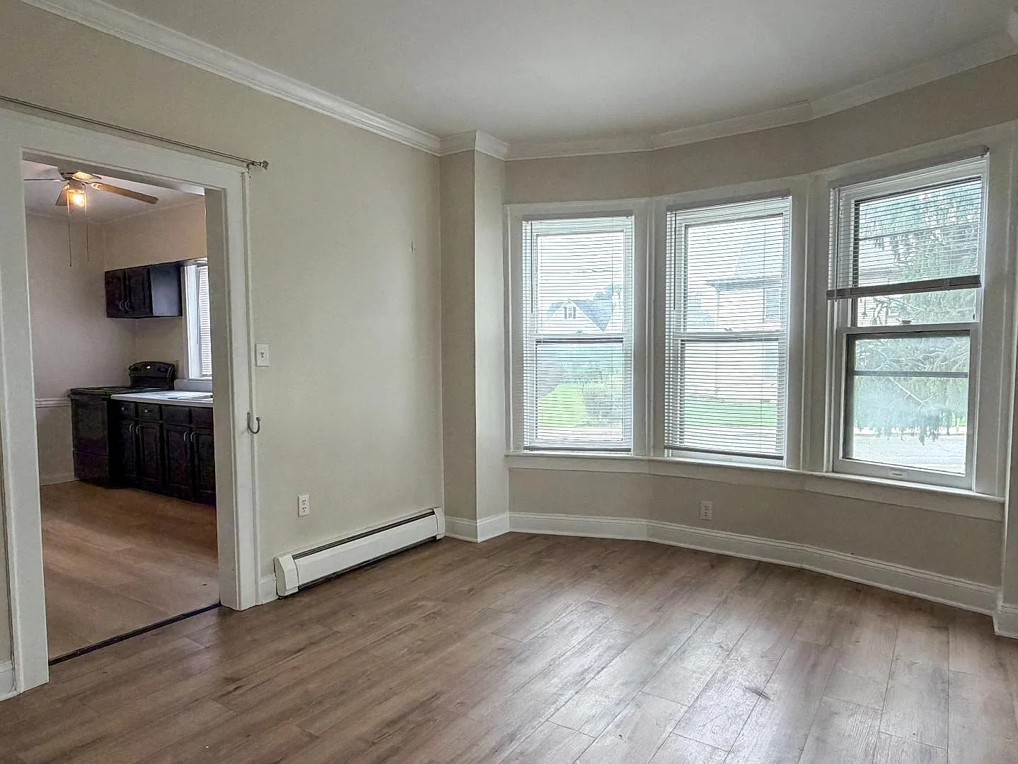 464 W Penn Ave - 1 — Photo 3