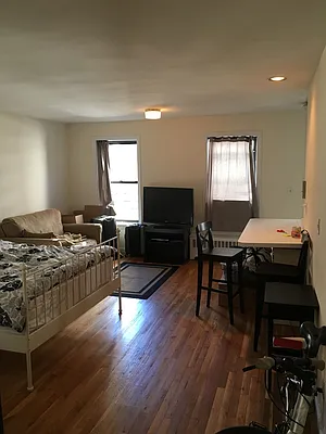 Rented by AJ Clarke | media 17