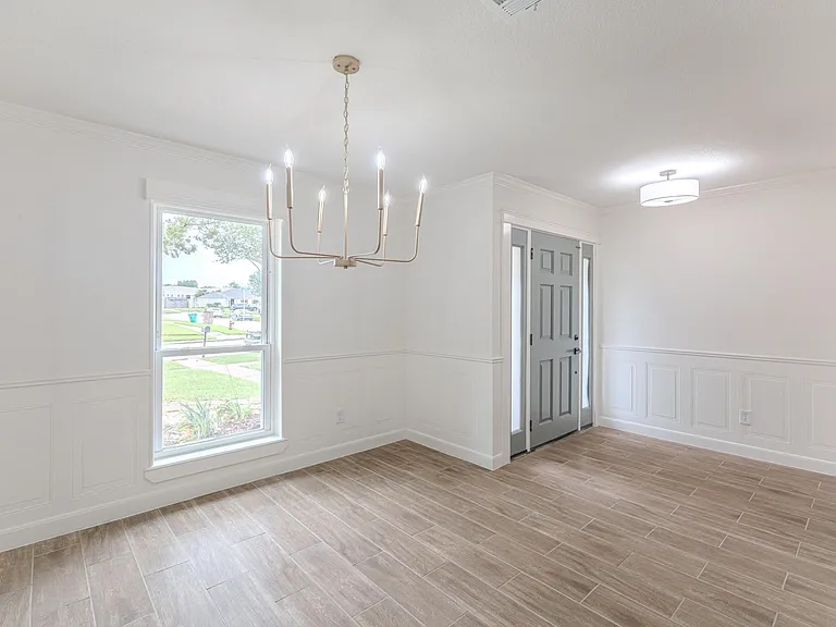 10519 Kirkwren Dr — Photo 6