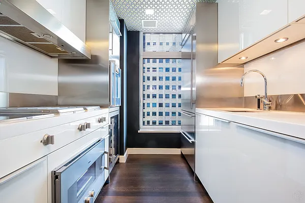 Rented by Halstead Real Estate | media 19