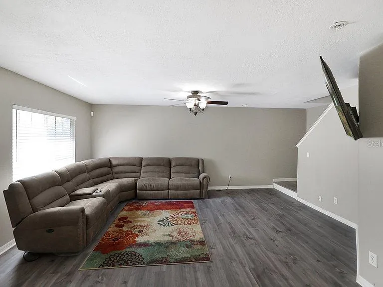 7127 Waterside Dr — Photo 10