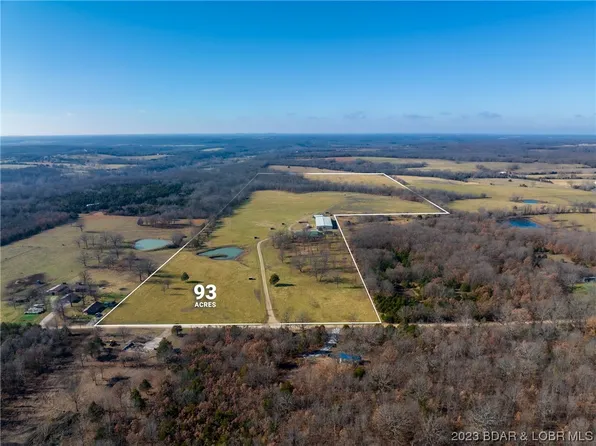 21 Cheek Ln, Long Lane, MO 65590