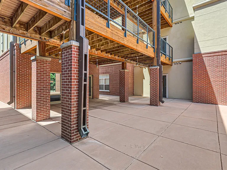 5401 S Park Terrace Ave #301B — Photo 10