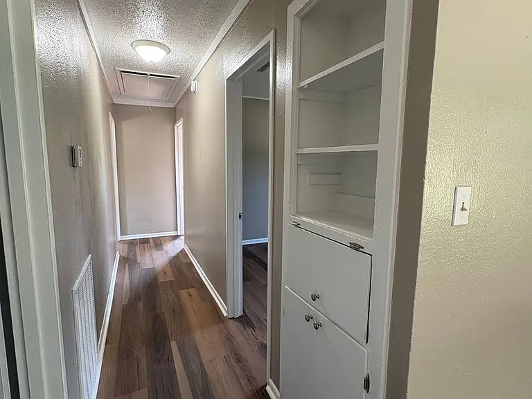 3044 Amherst St — Photo 10