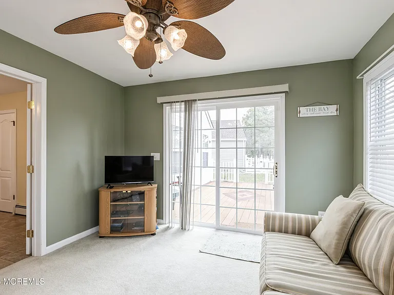 43 Stockport Dr — Photo 11