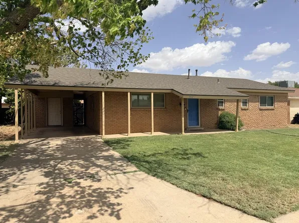 1412 Sandalwood Ln, Odessa, TX 79761