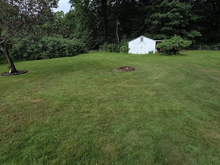 8 Willow Ln — Photo 15