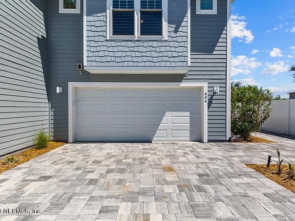 2nd image of 604 Seagate Ln S