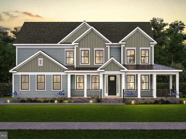 18429 Sugar Snap Cir, Leesburg, VA 20176
