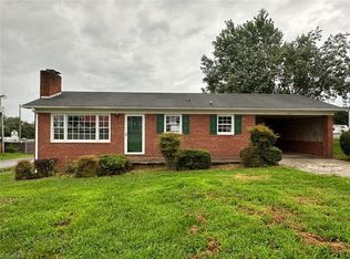5415 Boone Trl, Wilkesboro, NC 28651