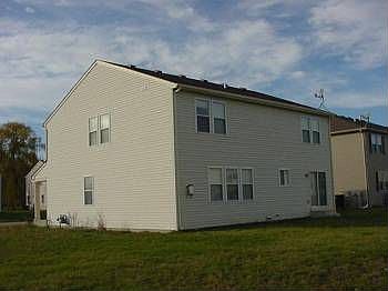 2nd image of 901 N Pheasant Way