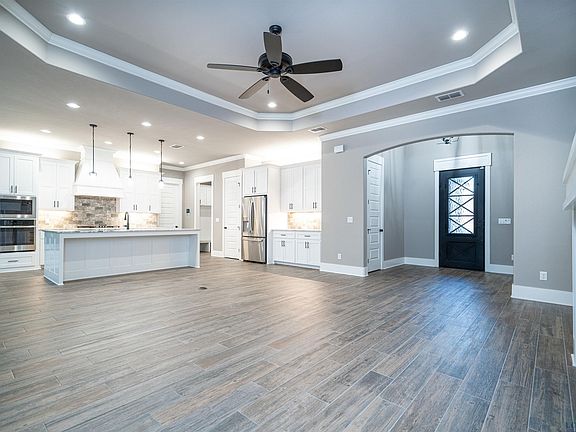 4th image of 3803 Hidden Hills Cir