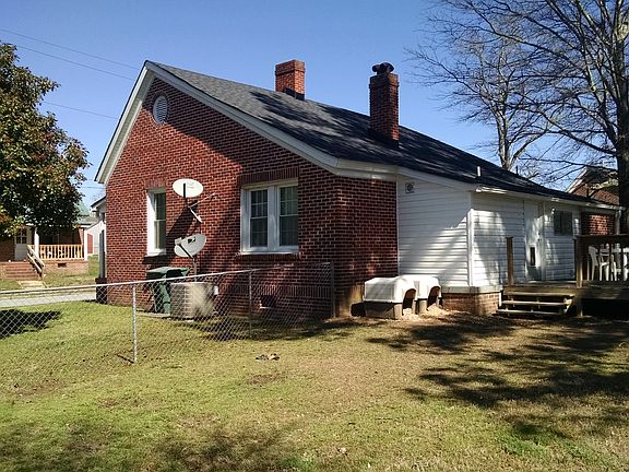 4th image of 503 Lowell Avenue