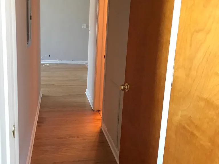 Hallway to the bedroom.
