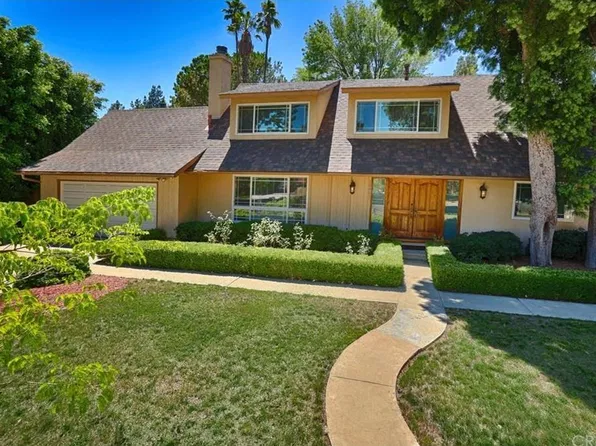 (undisclosed Address), Porter Ranch, CA 91326
