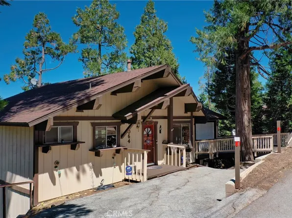 24064 Cresta Dr, Crestline, CA 92325