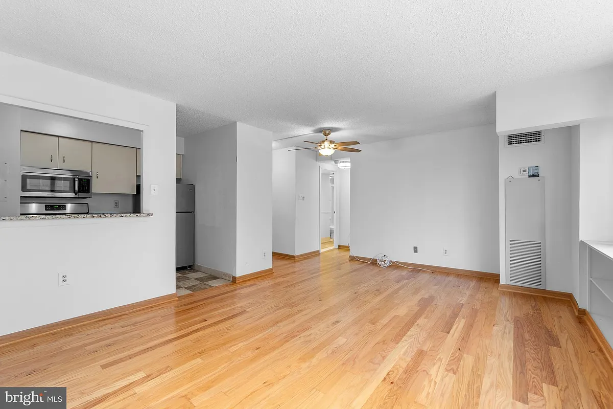 Building Photo - 1245 13th St NW #314