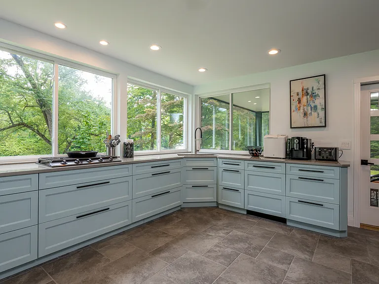 35 Kirk Rd — Photo 30