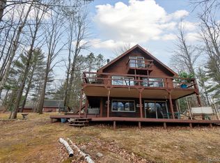 1072 Rivers Terrace Rd, Gladwin, MI 48624