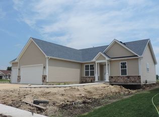 2342 Pioneer Way, Sycamore, IL 60178