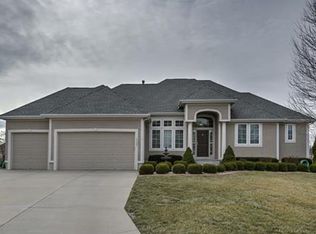 2405 NE Sweet Water Cir, Lees Summit, MO 64086