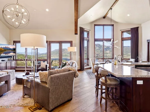 11080 N Lariat Ct, Hideout, UT 84036