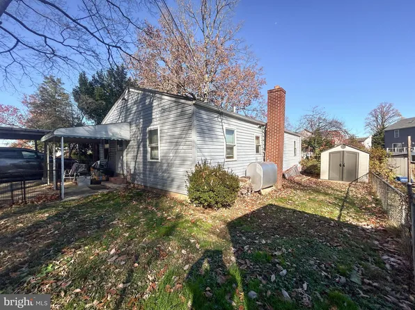 505 Hillside Dr, Baltimore, MD 21221