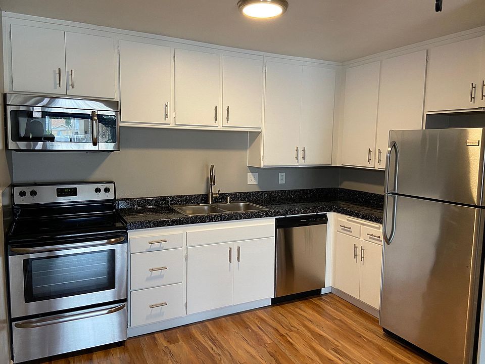 1st image of 4133 Kansas St #2C