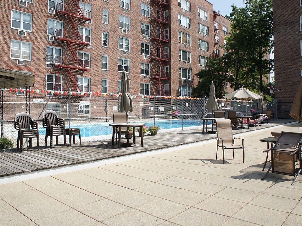 1st image of 54-40 Little Neck Pkwy #5