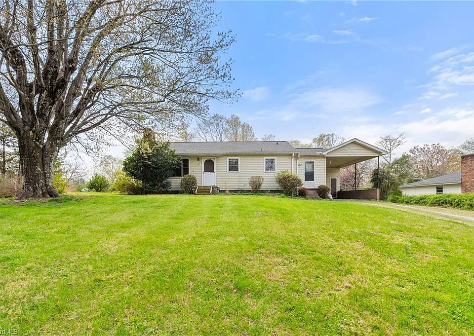 1st image of 6111 Phelps Cir