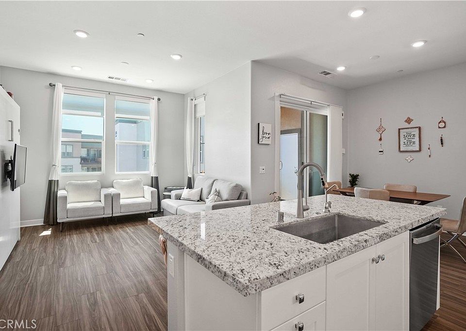 1st image of 26973 Prospector Rd #302