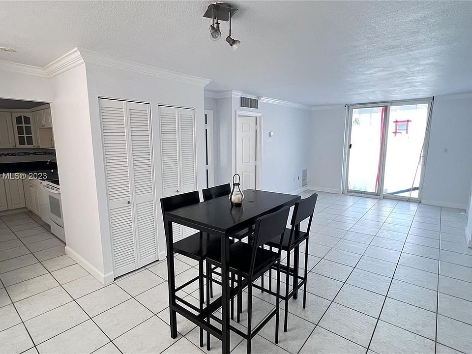 1st image of 1750 James Ave APT 9K