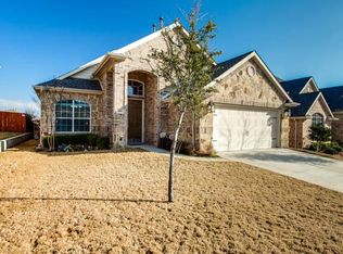309 Park Crest Ave, Euless, TX 76039