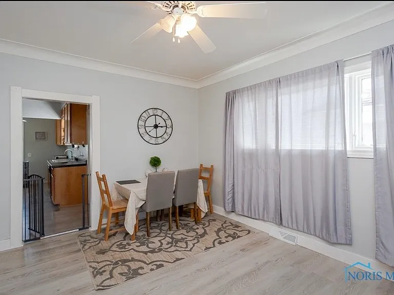 2230 Caledonia St — Photo 5