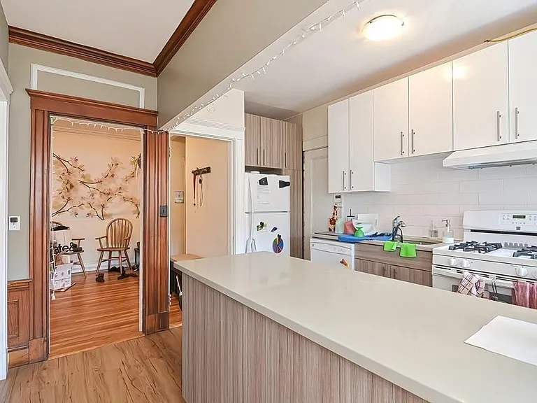 301 Allston St #12 — Photo 12